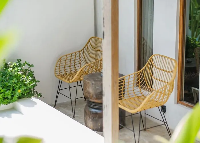 Vakantiehuis Modern Apartment&pool